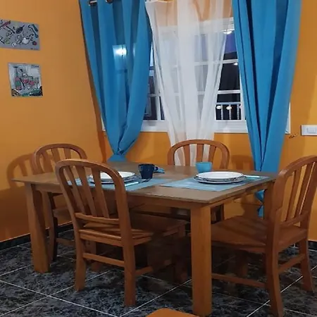 Casa Tayri De Tamaide Tenerife Sur شقة *